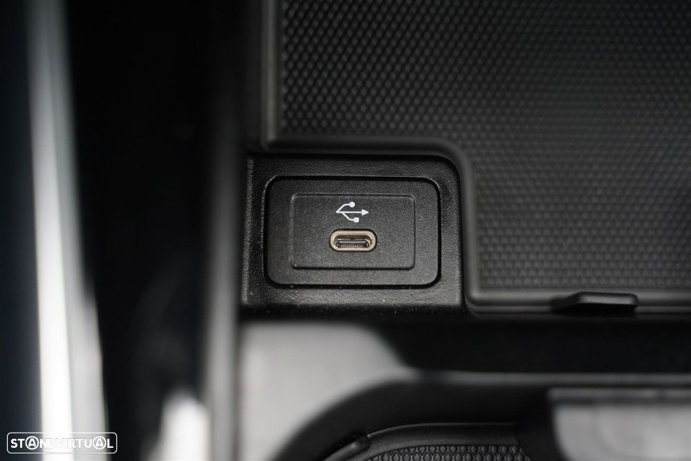 Mercedes-Benz EQA 250+ AMG Line - 26