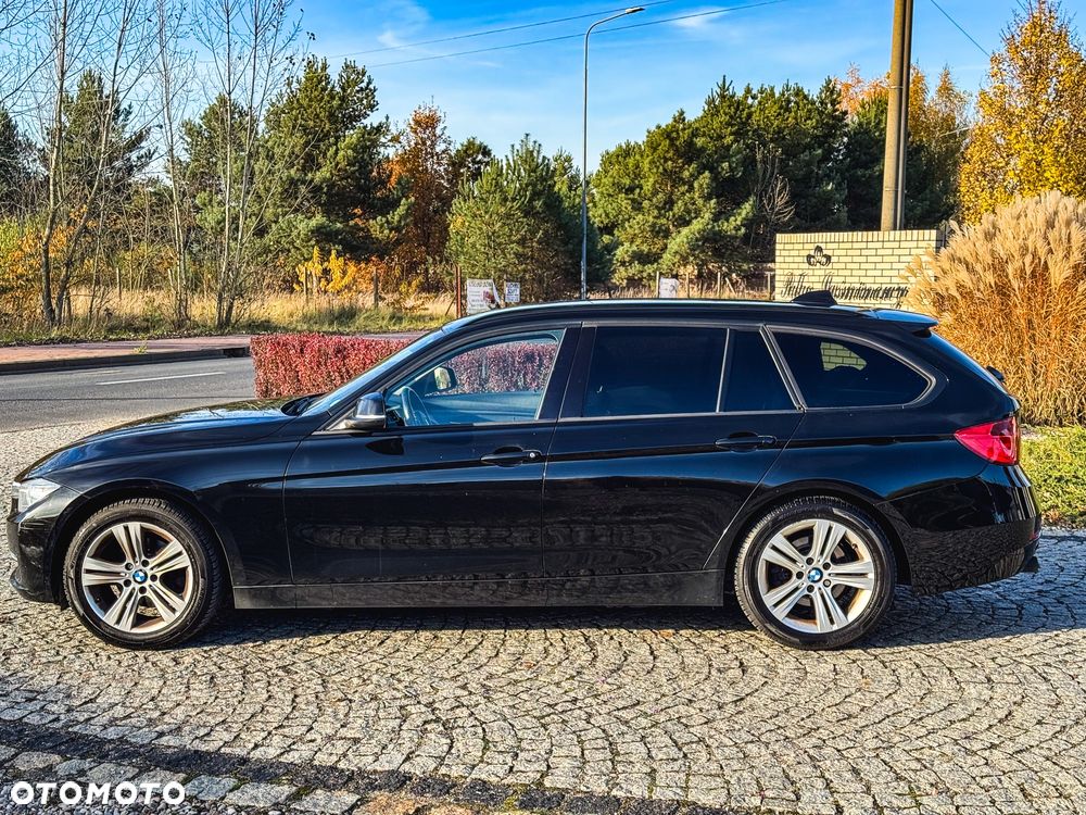 BMW Seria 3 318d Luxury Line - 15