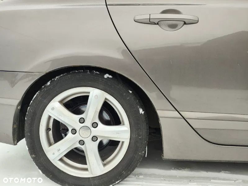 Honda Civic 1.8 Comfort - 17