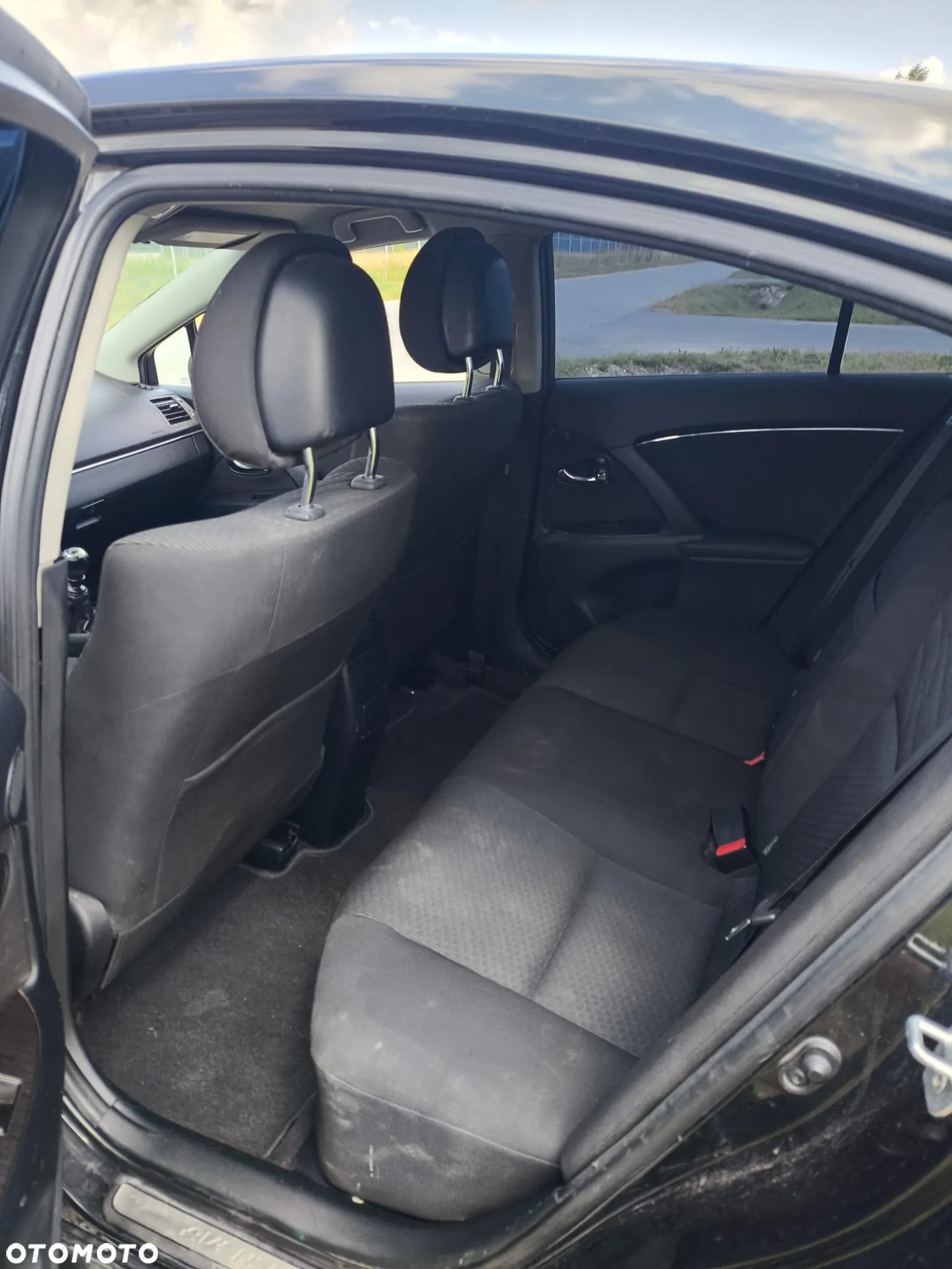 Toyota Avensis 2.2 D-4D 2010 - 7