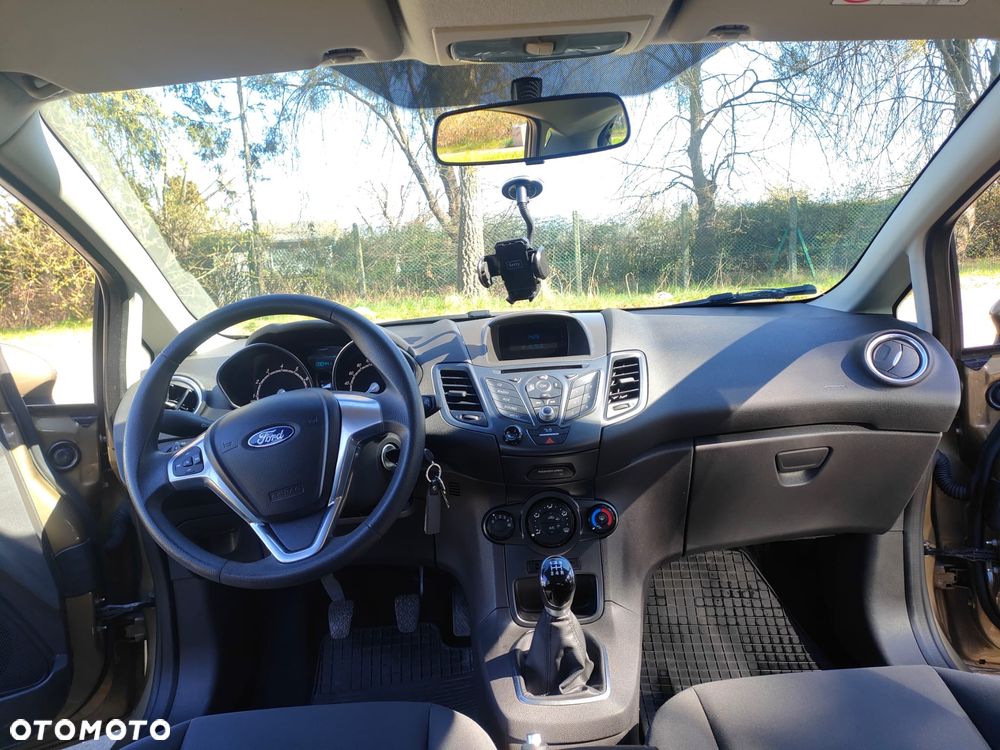 Ford Fiesta 1.25 Trend - 10