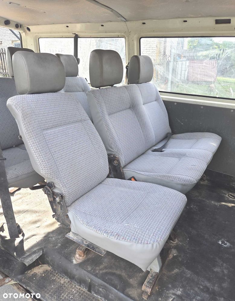 Volkswagen Transporter - 6