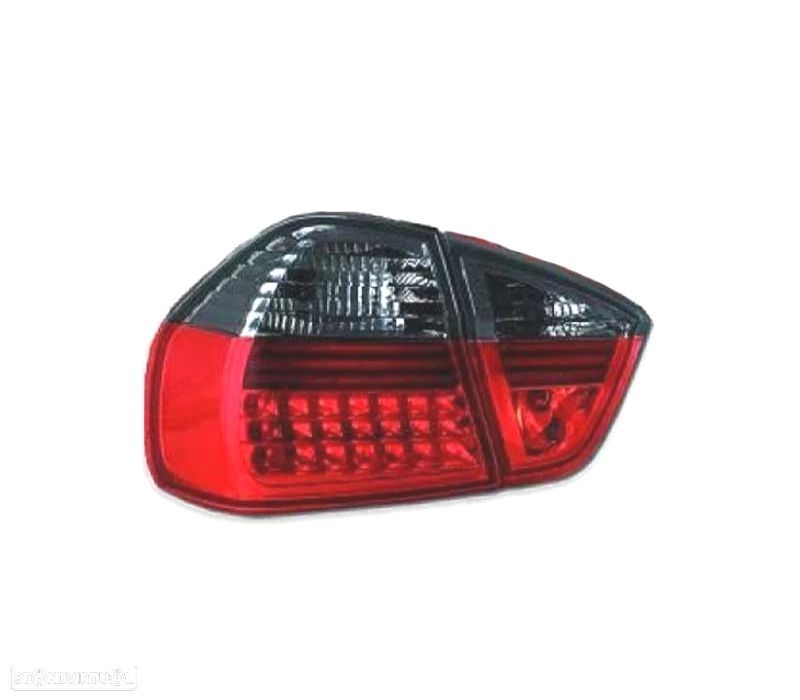 FAROLINS TRASEIROS LED BMW E90 VERMELHO ESCURECIDO - 3