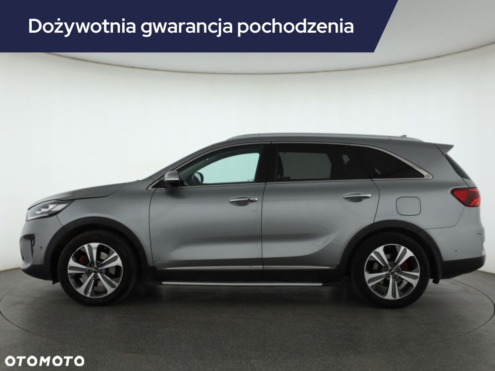 Kia Sorento - 4