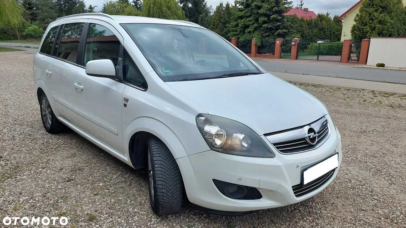 Opel Zafira - 19