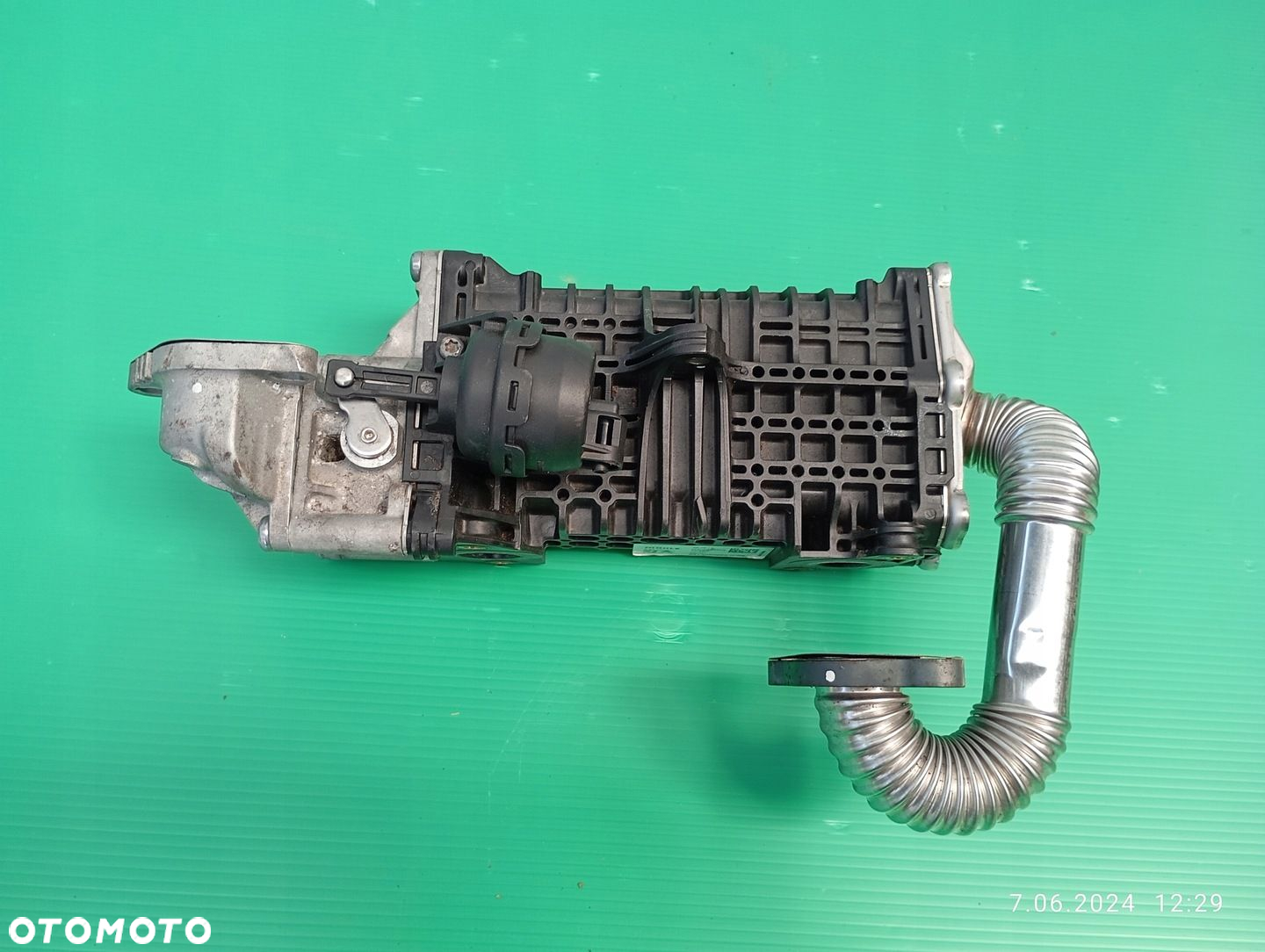 CHŁODNICZKA SPALIN EGR PEUGEOT CITROEN 1.5 BLUE HDI 9813050280 - 2