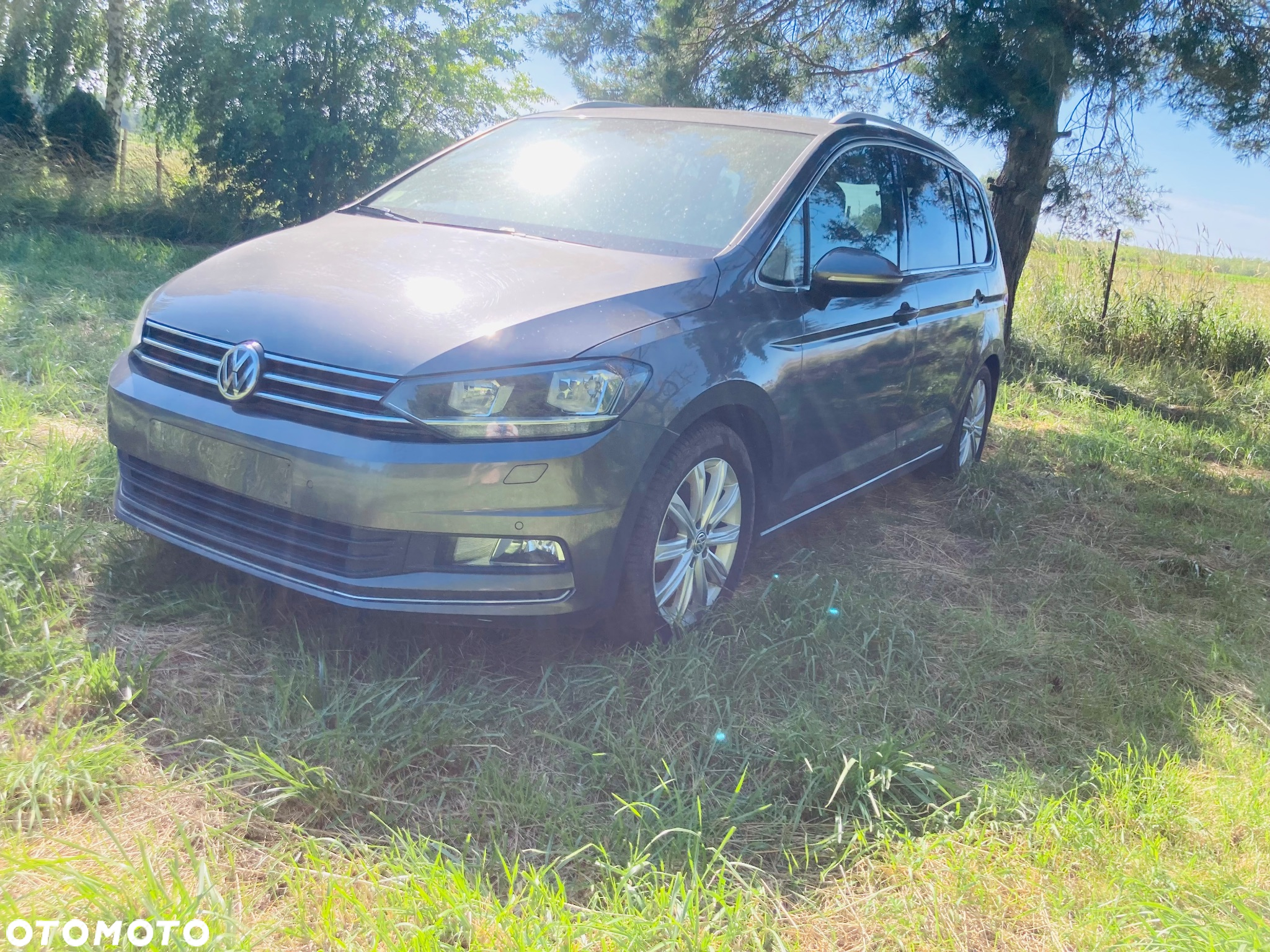 Volkswagen Touran 2.0 TDI BMT Highline - 11