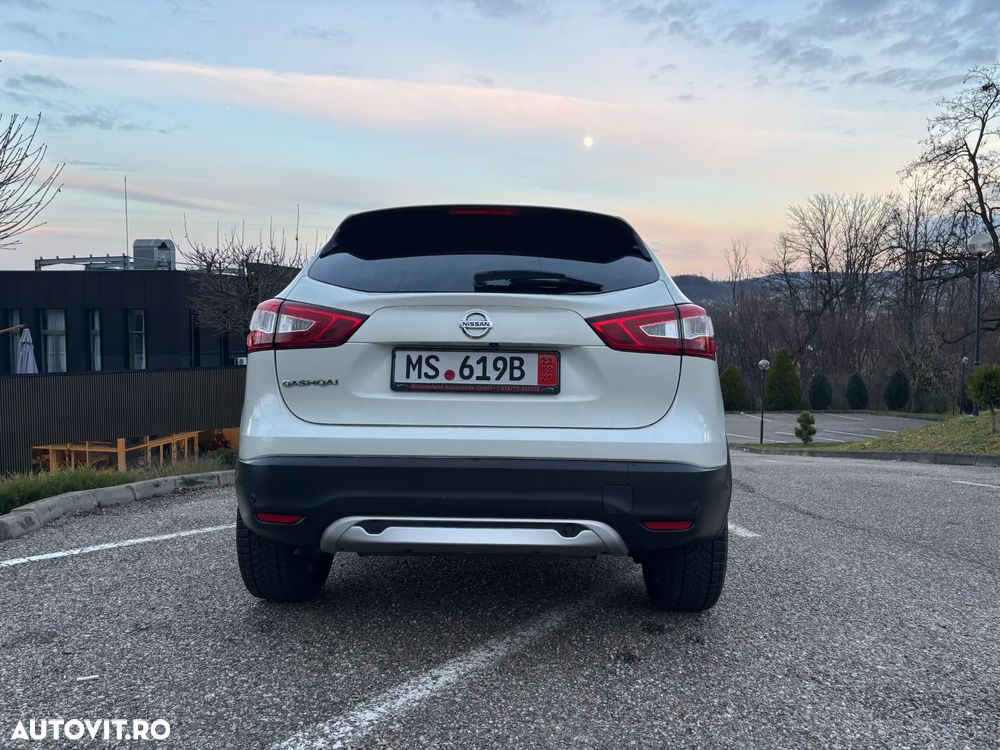 Nissan Qashqai 1.6 DCI TEKNA+ - 5