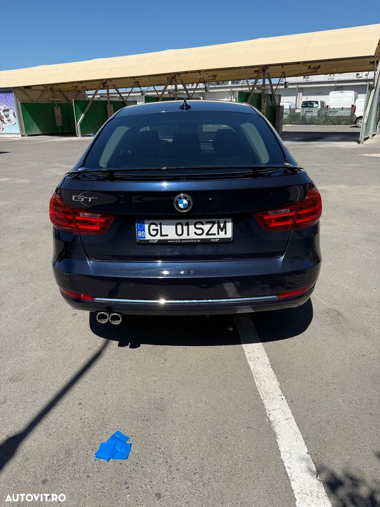 BMW Seria 3 320d Luxury Line - 14