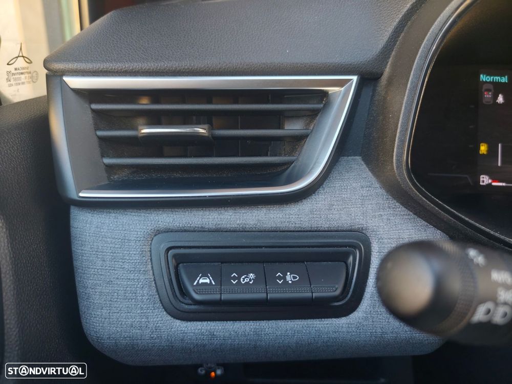 Renault Clio 1.0 TCe Evolution Bi-Fuel - 25