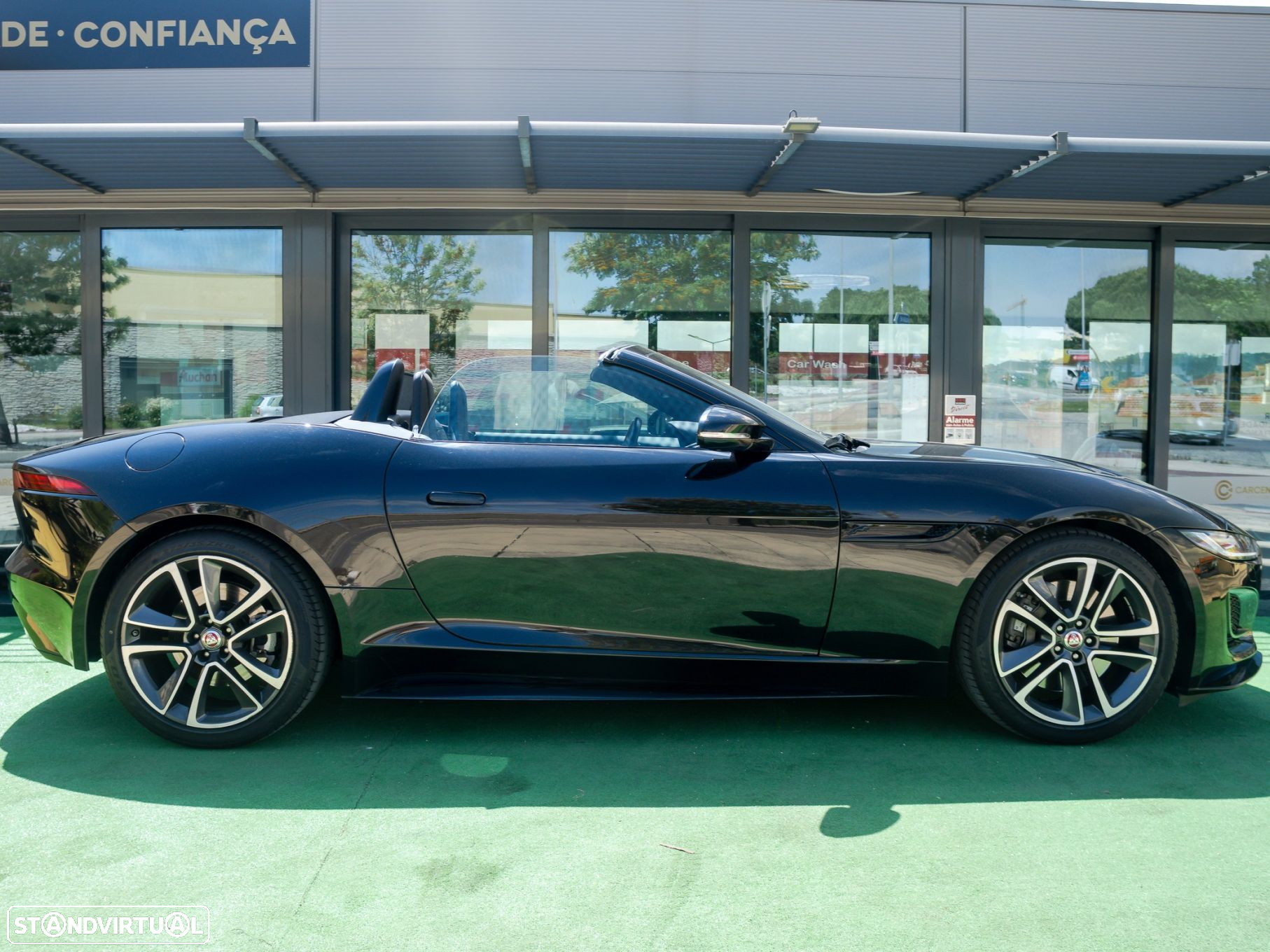 Jaguar F-Type 2.0 i4 R-Dynamic Black - 5