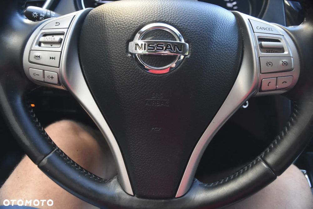 Nissan Qashqai 1.6 DCi Tekna+ - 18