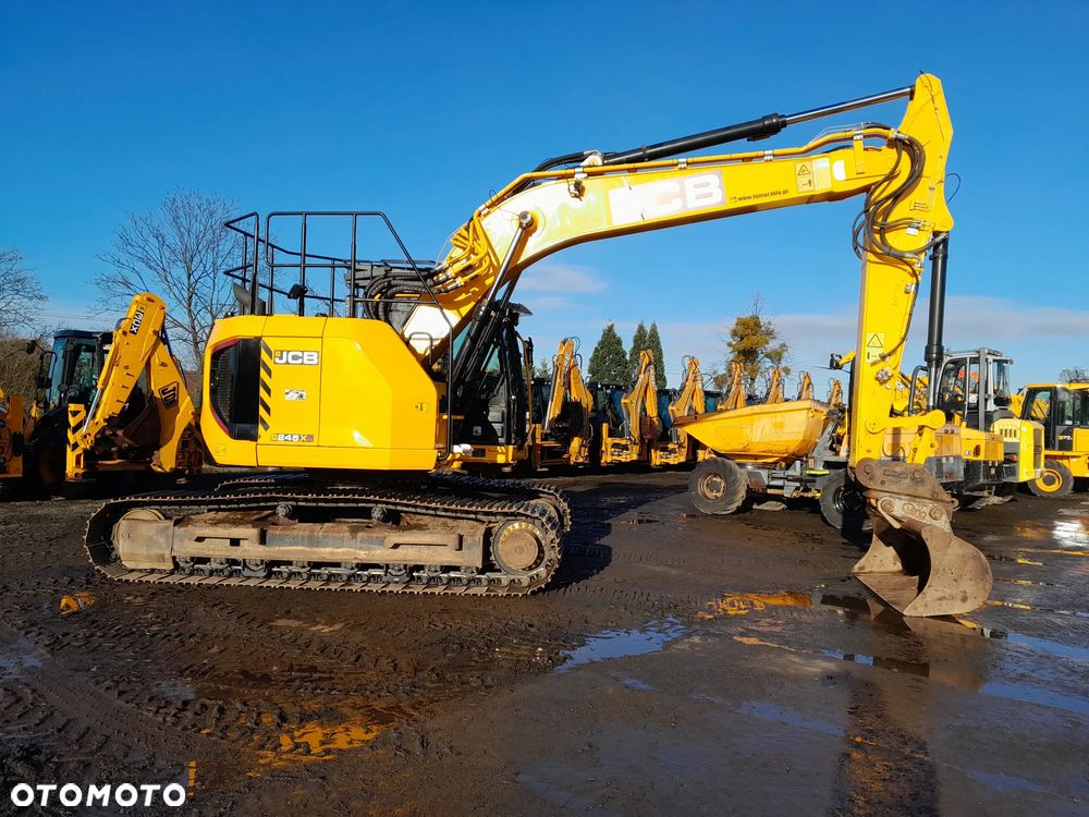 JCB 245XR - 2