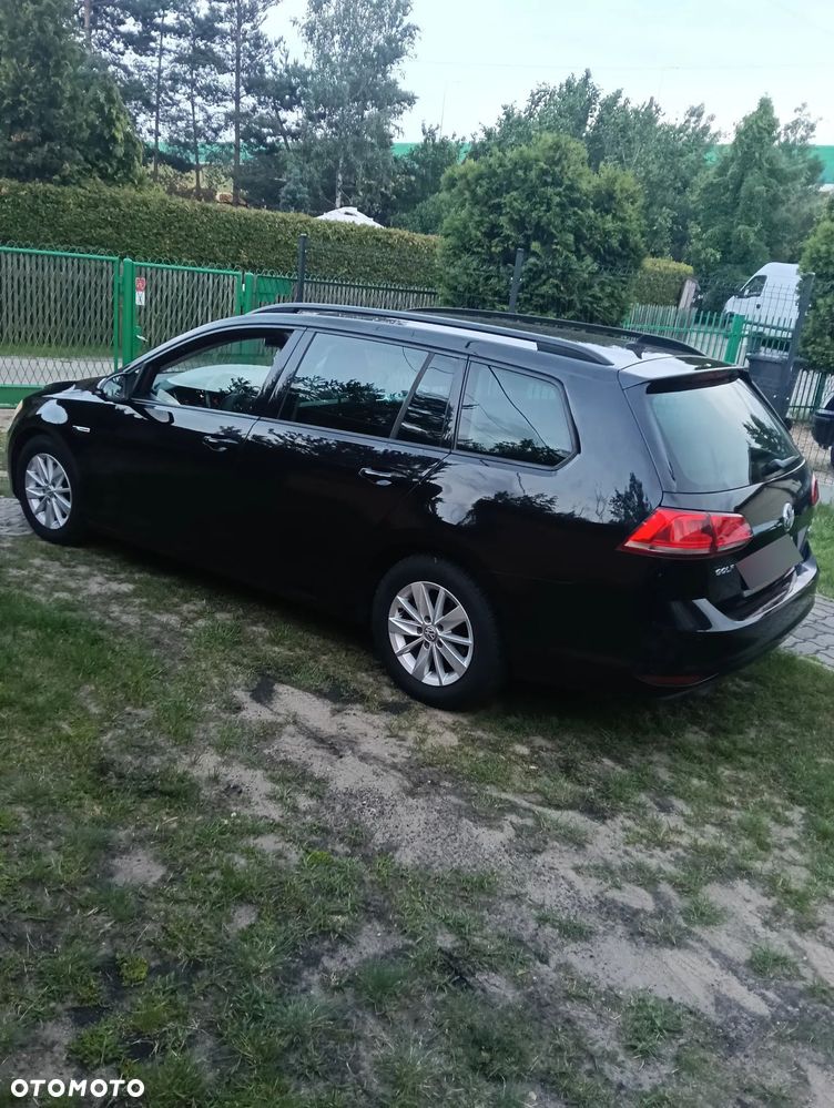 Volkswagen Golf - 3