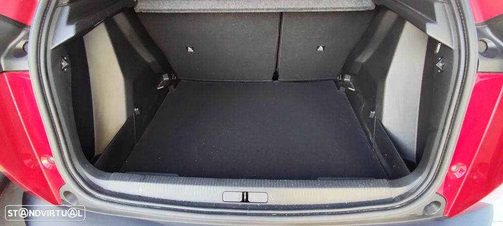 Peugeot 2008 1.2 PureTech GT Line - 14