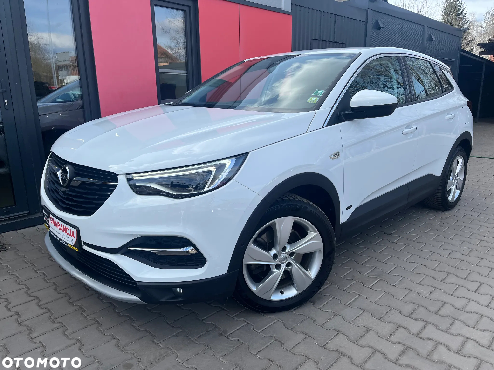 Opel Grandland X Plug-in-Hybrid 1.6 DI Start/Stop Business Edition - 2