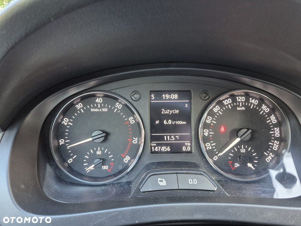 Skoda RAPID 1.2 TSI Elegance Max - 6