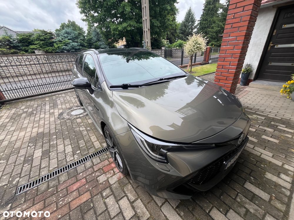 Toyota Corolla - 5