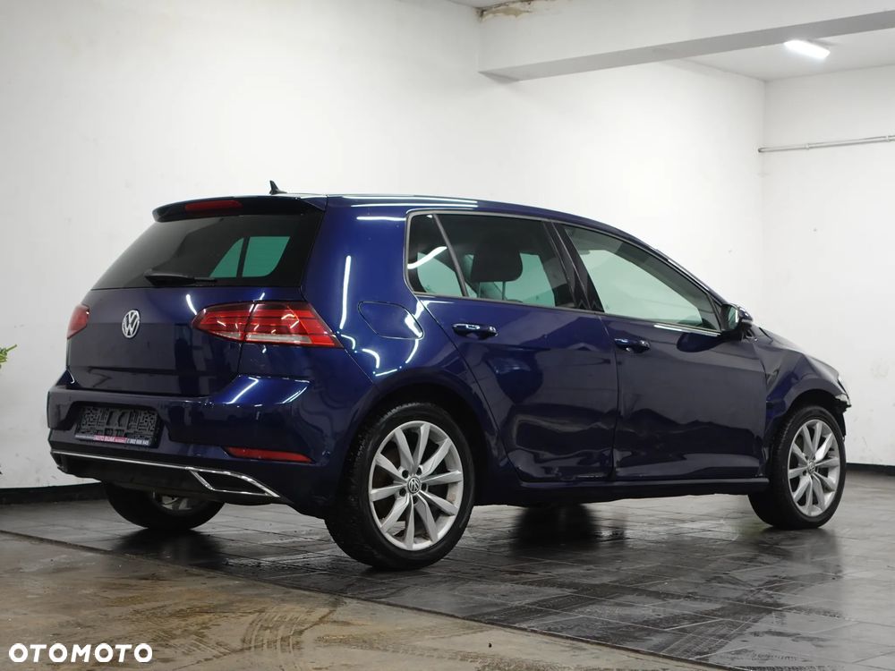 Volkswagen Golf 2.0 TDI SCR Highline - 10