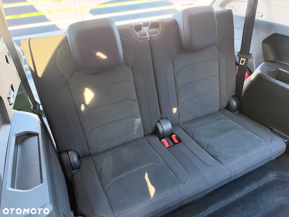 Volkswagen Tiguan Allspace - 15
