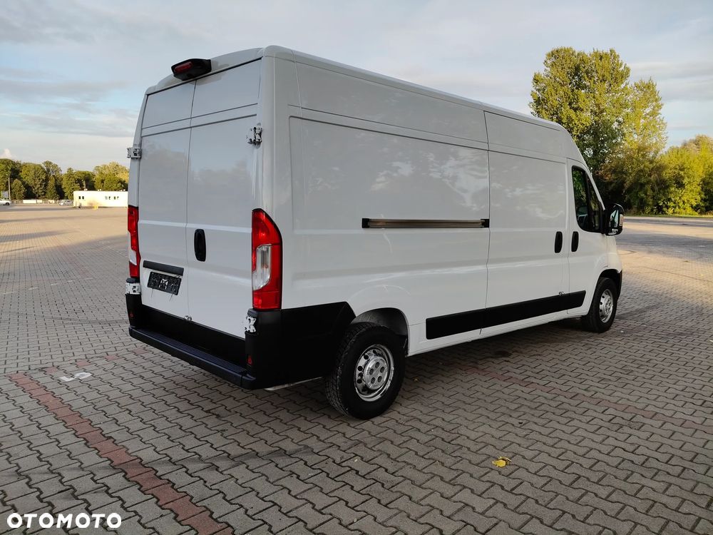 Opel Movano - 12