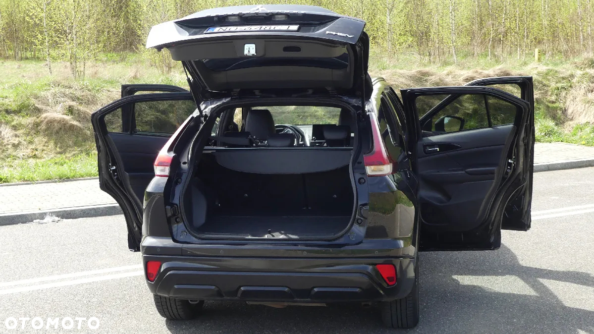 Mitsubishi Eclipse Cross Plug-In Hybrid 4WD Plus Select - 13