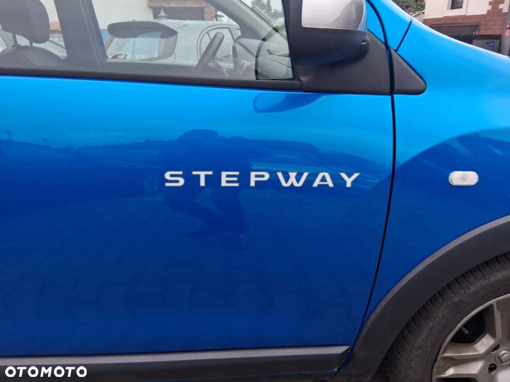 Dacia Lodgy 1.2 TCe Stepway - 22