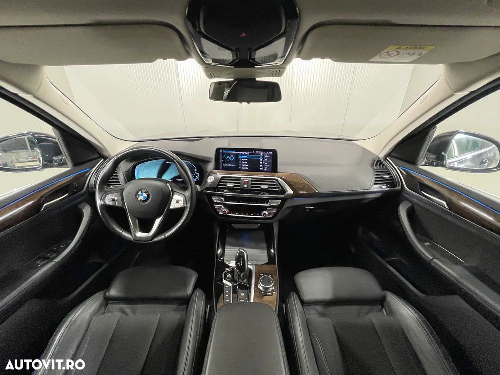 BMW X3 xDrive30e AT PHEV - 8