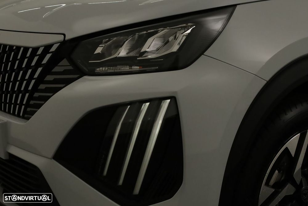 Peugeot e-2008 54 kWh Allure - 4
