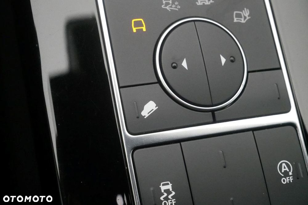 Land Rover Discovery - 24