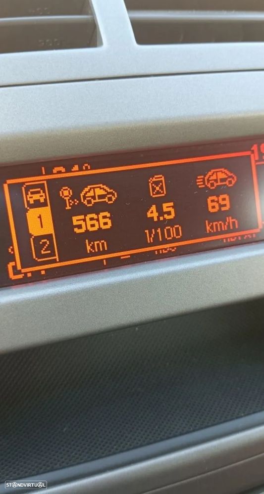 Peugeot 407 SW 1.6 HDi Premium - 5