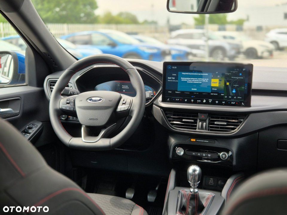 Ford Kuga - 17