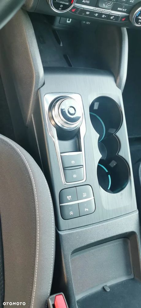 Ford Focus 1.0 EcoBoost Active Business - 11