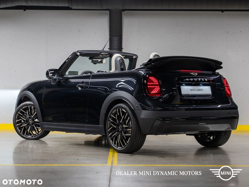 MINI Cooper S Favoured Trim - 7