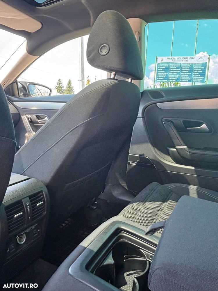Volkswagen Passat 2.0TDI Comfortline DPF DSG - 7