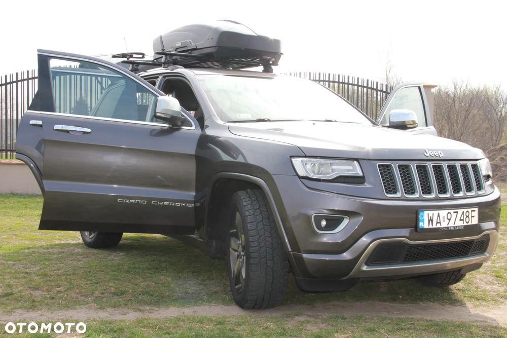 Jeep Grand Cherokee - 27