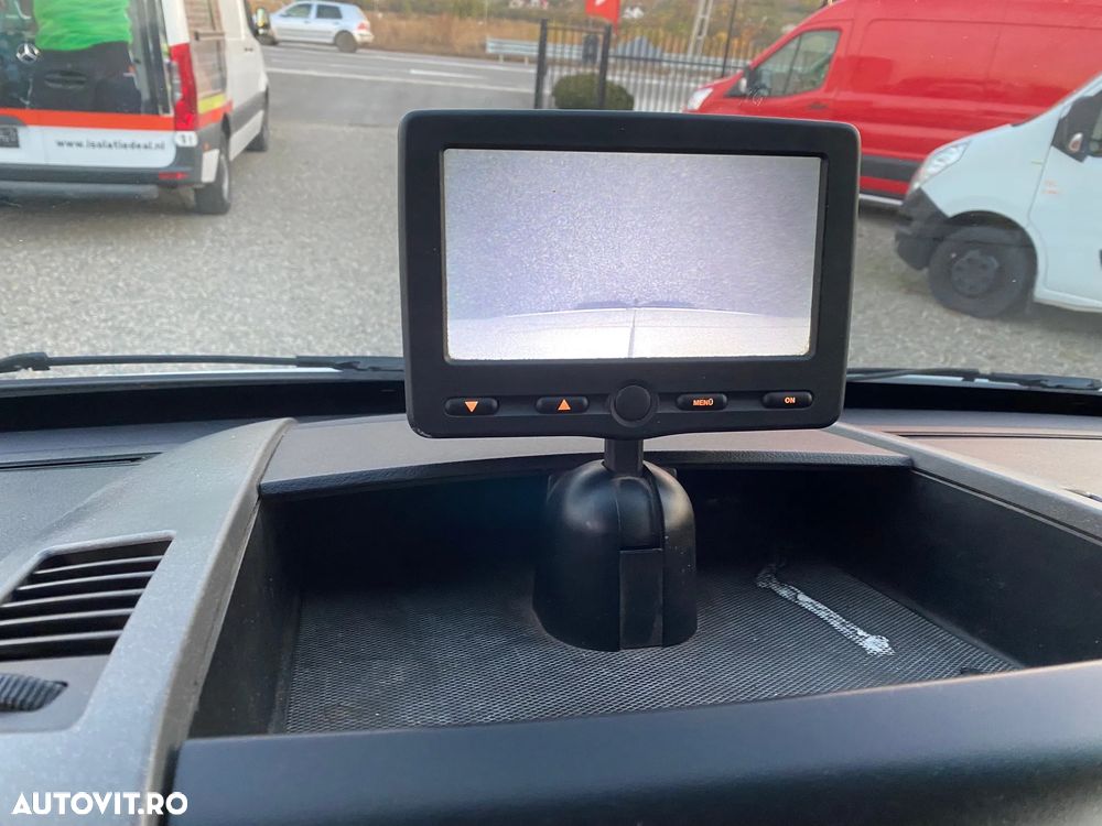 Mercedes-Benz SPRINTER - 18