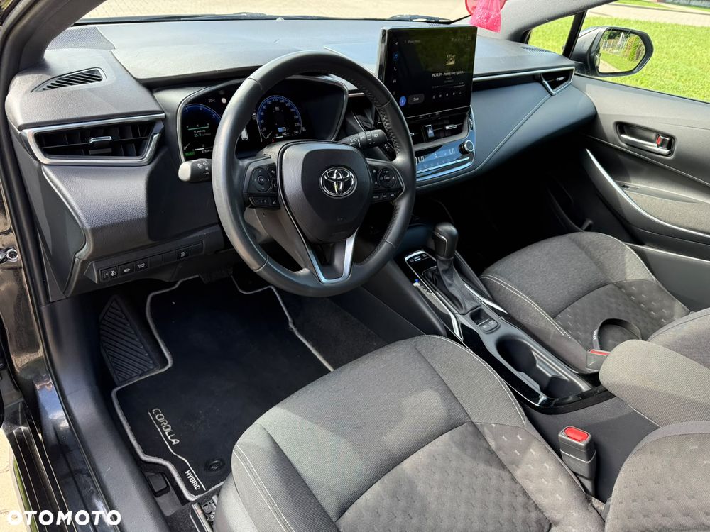 Toyota Corolla 1.8 Hybrid Comfort - 12