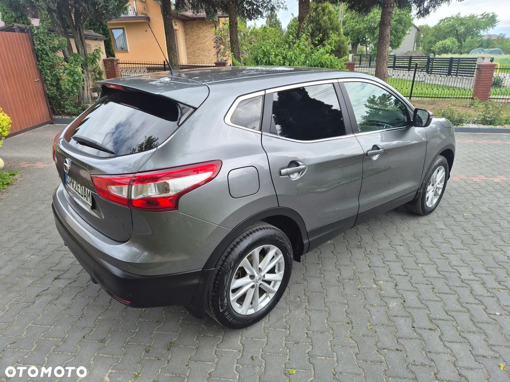 Nissan Qashqai 1.6 dCi DPF acenta - 13