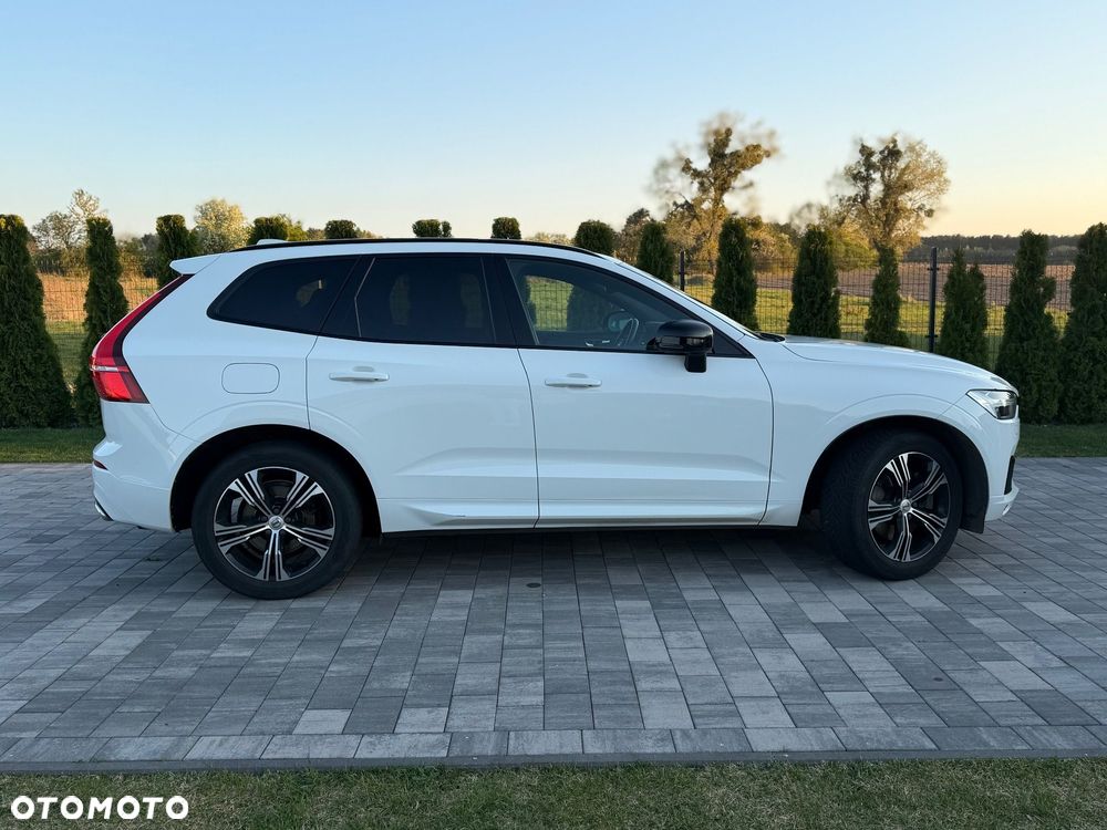Volvo XC 60 B5 D AWD R-Design - 6