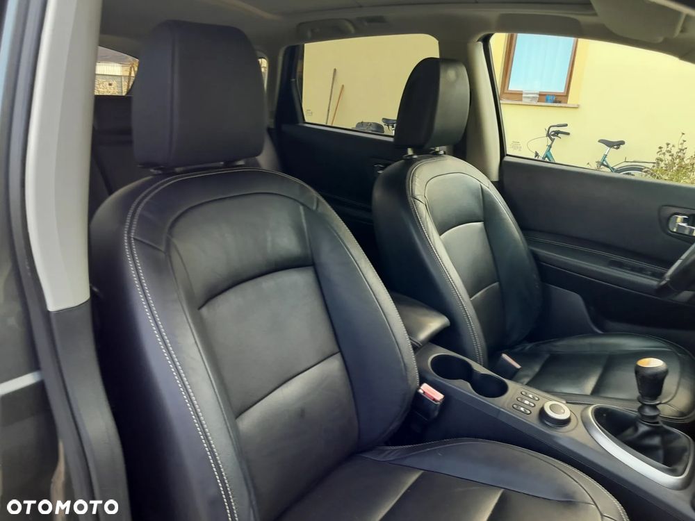 Nissan Qashqai 2.0 360 - 25