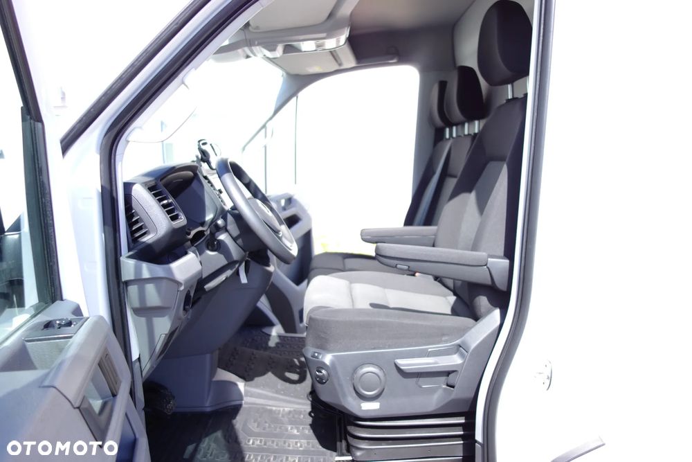 Volkswagen Crafter  Automat 2.0 TDI 140 KM L2H1 Klima Kamera - 6