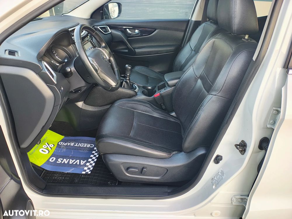 Nissan Qashqai 1.5 DCI TEKNA - 11