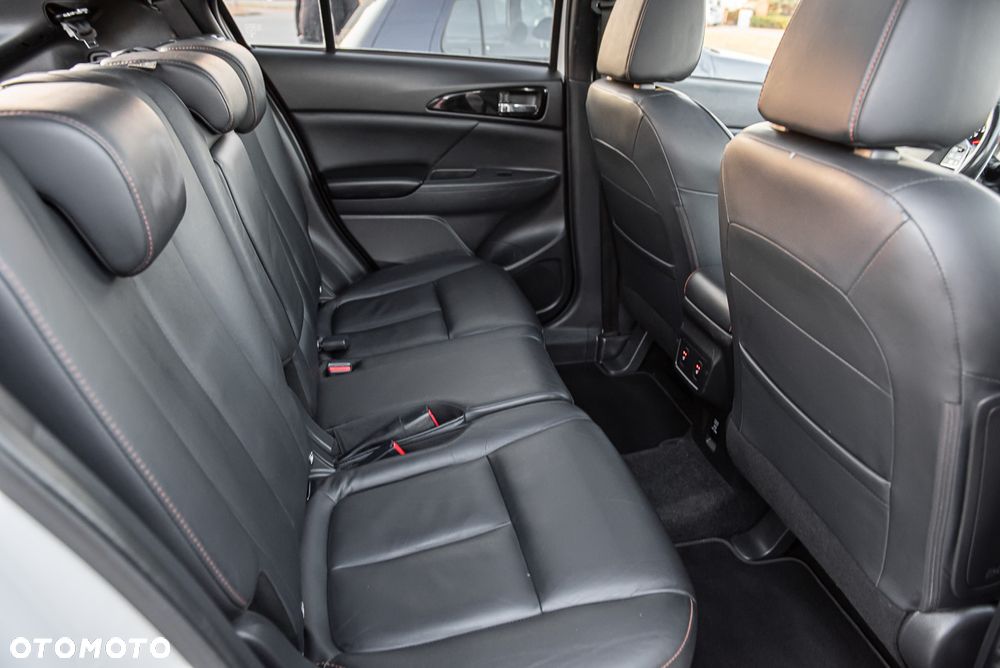 Mitsubishi Eclipse Cross - 33