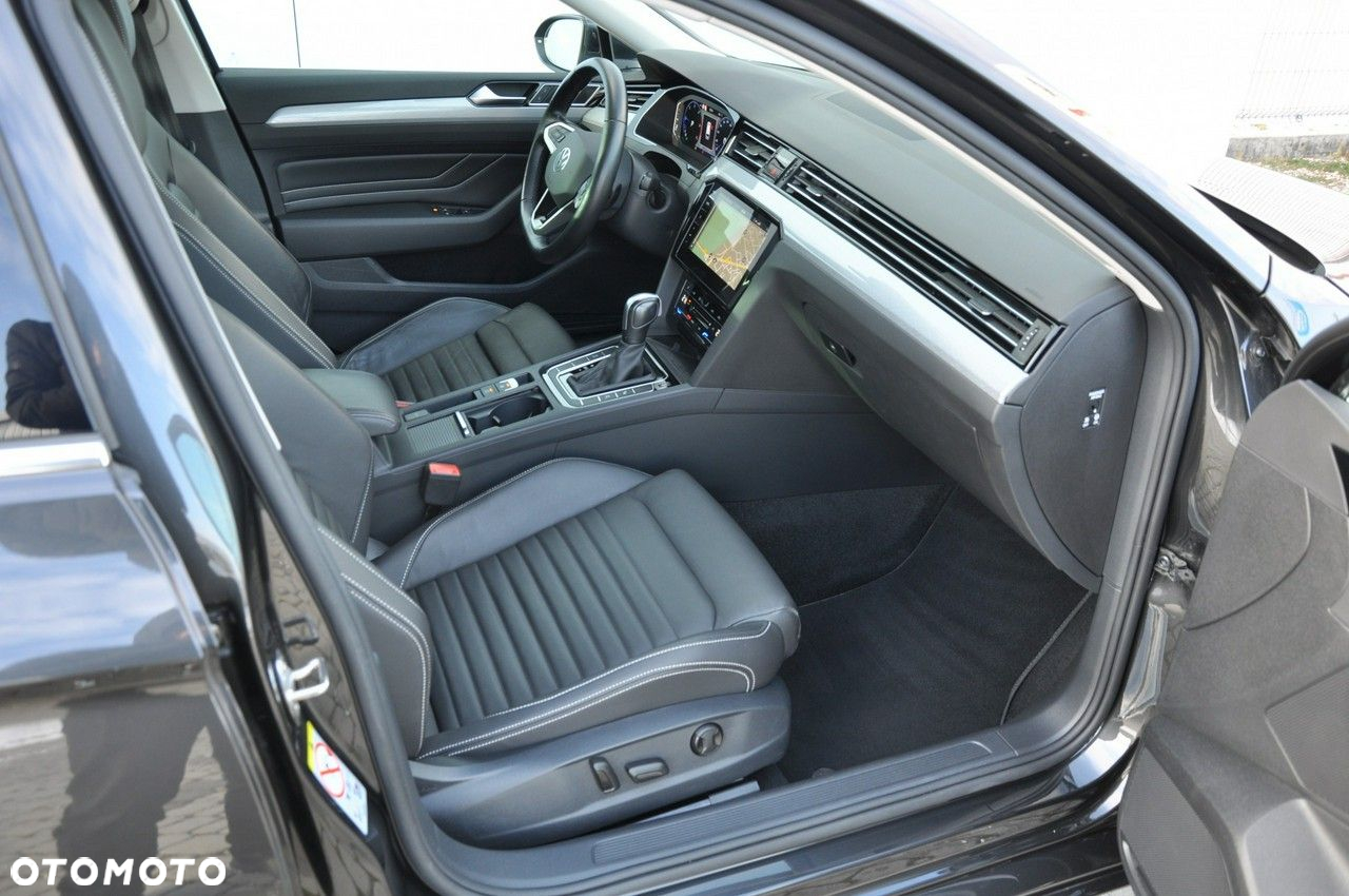 Volkswagen Passat 2.0 TDI EVO Business DSG - 36
