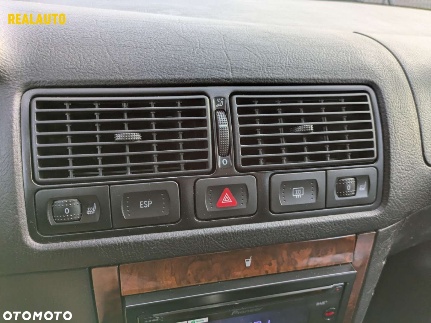 Volkswagen Golf IV 2.8 V6 4Mot - 12