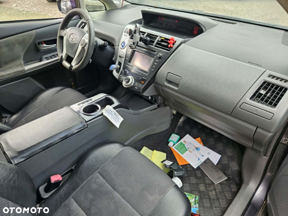 Toyota Prius+ (Hybrid) Executive - 7