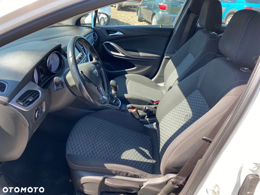 Opel Astra 1.6 CDTI Active - 20