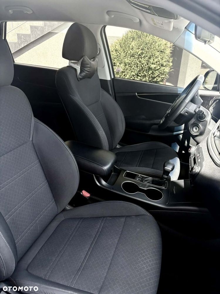 Kia Sorento - 22