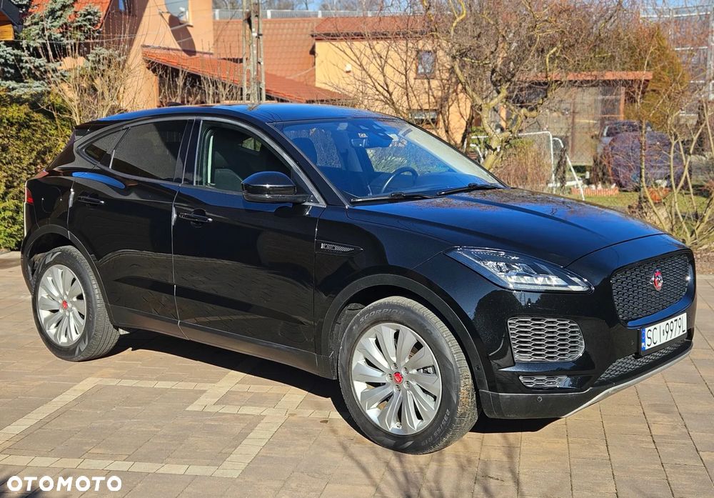 Jaguar E-Pace P250 AWD SE - 8